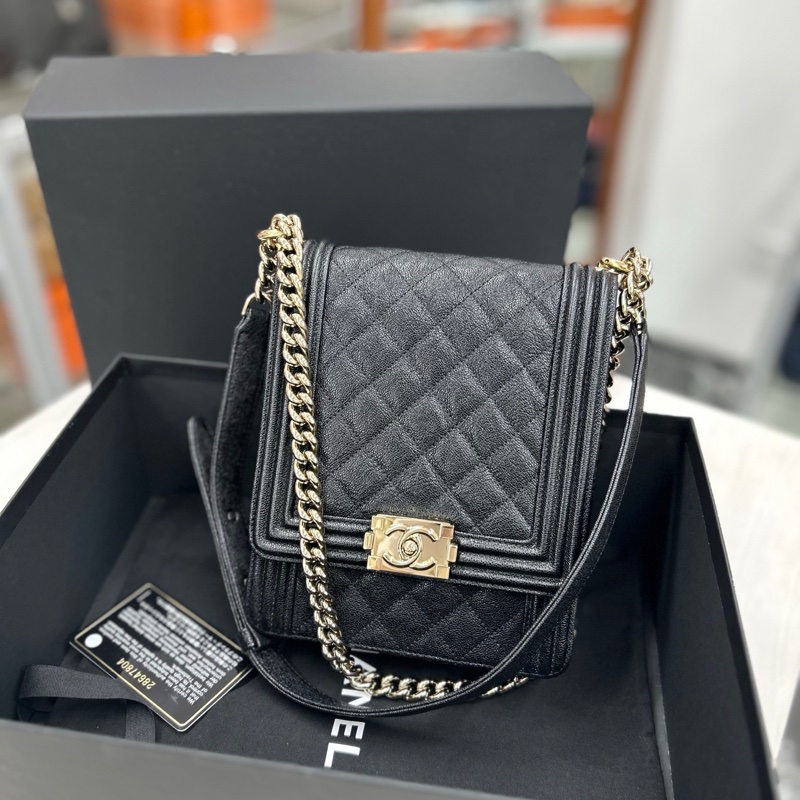 Chanel 黑金豎版 Leboy-0