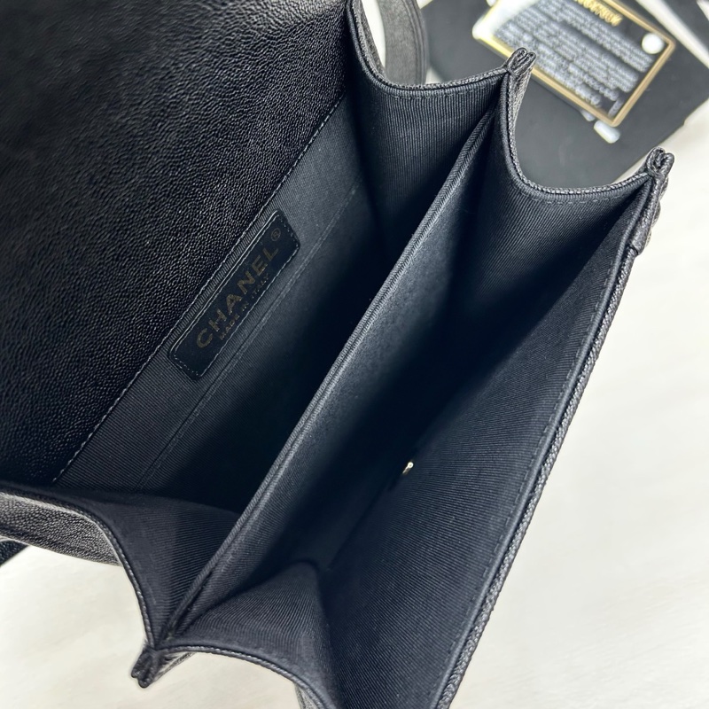 Chanel 黑金豎版 Leboy-8
