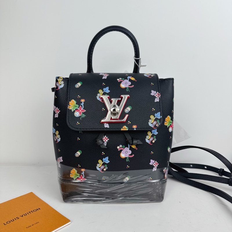 LV 雙肩小書包 秀款小花Lockme雙肩包-0