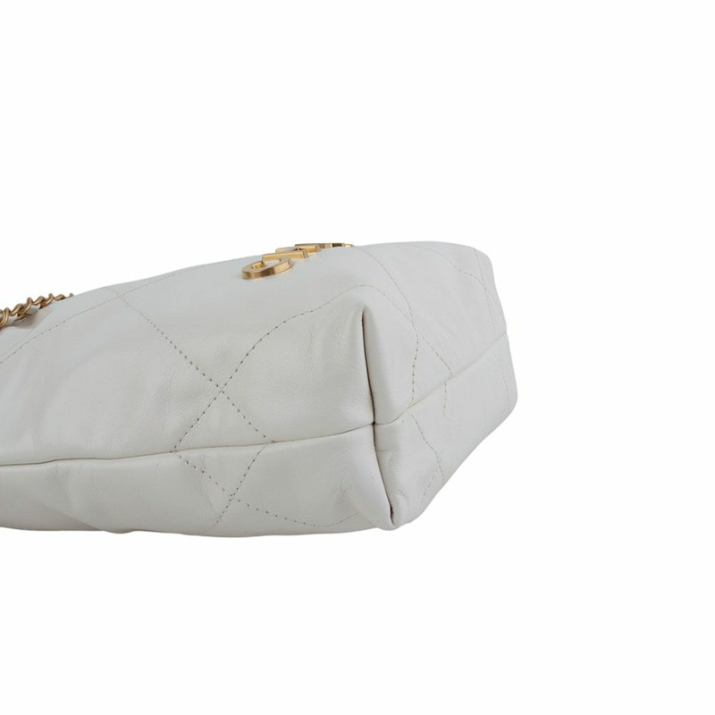 【包稅】CHANEL AS3980 22吋亮面小牛皮迷你斜背包 35142Y-4