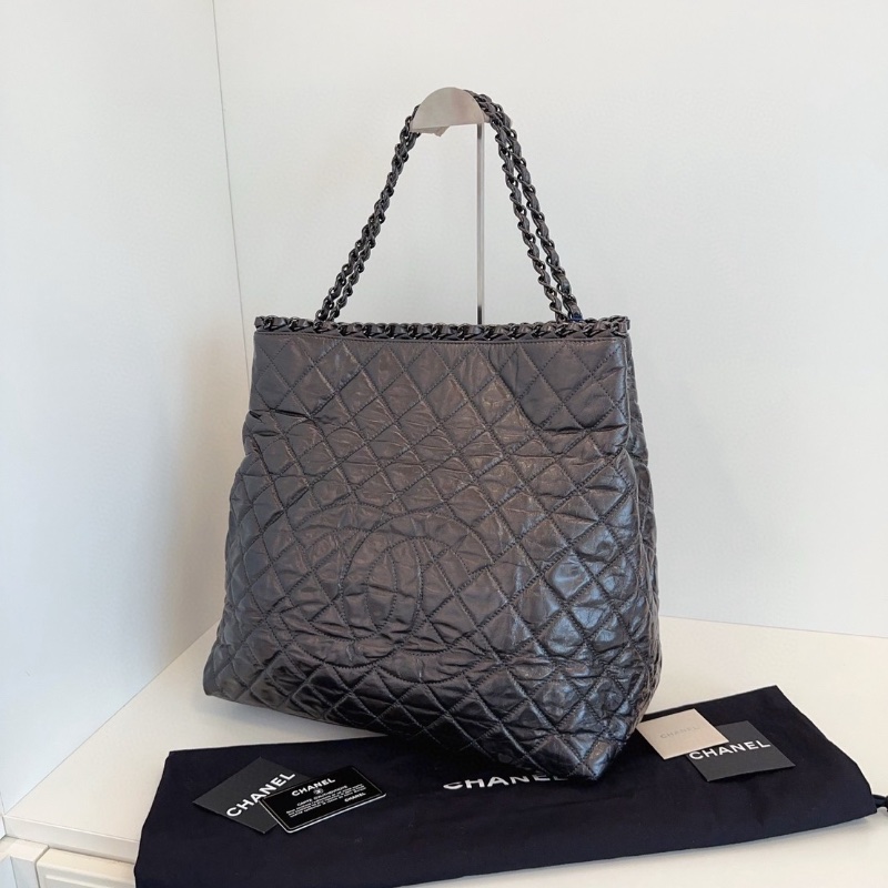 Chanel 經典炭黑色 soblack滾邊金屬鏈條大logo 機場托特包37*37*8  98新配件保卡塵袋-2