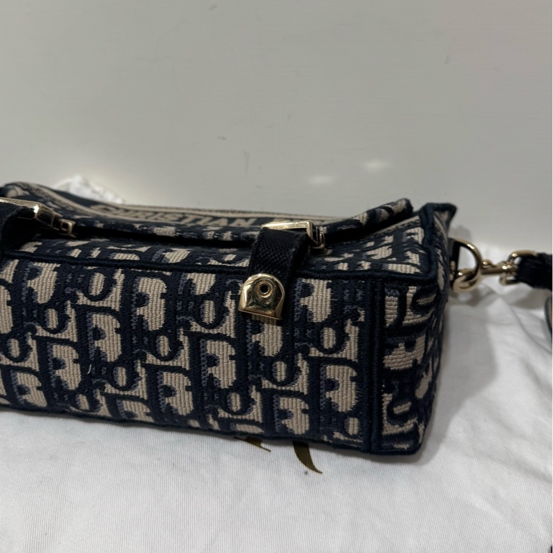 Dior 經典老花小號郵差包-7