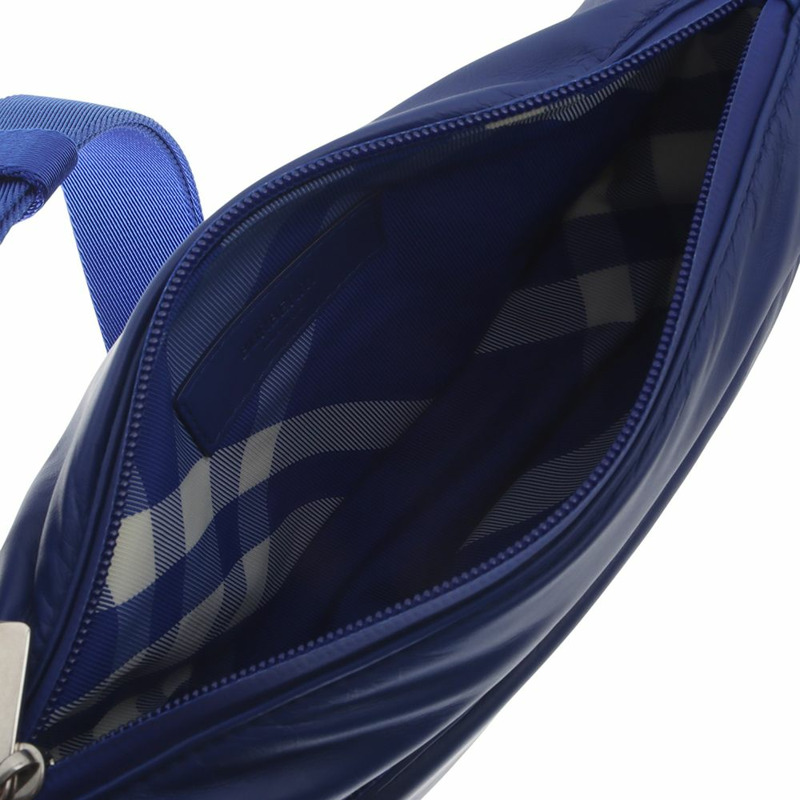 【包稅】BURBERRY 盾形斜背包 8074879-6