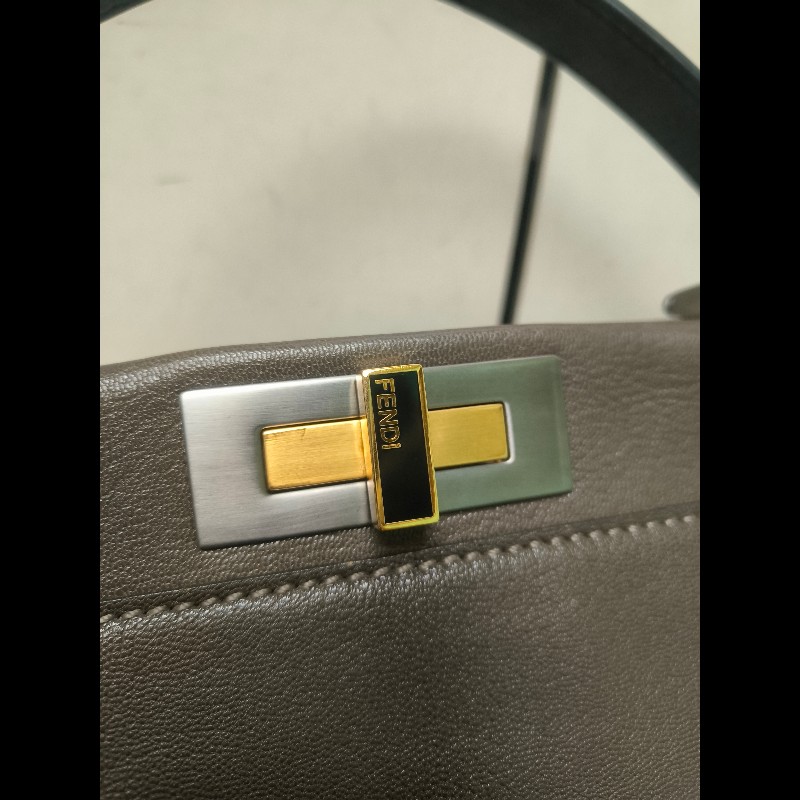 ‼️年前限時特賣‼️（原45800）至1/25⏰【8成新】㊣✨ FENDI✨芬迪 peekaboo 褐色 老花 皮革 梯形 兩用 肩背包 斜背包/雙F/二手包/二手精品/保證正品-13