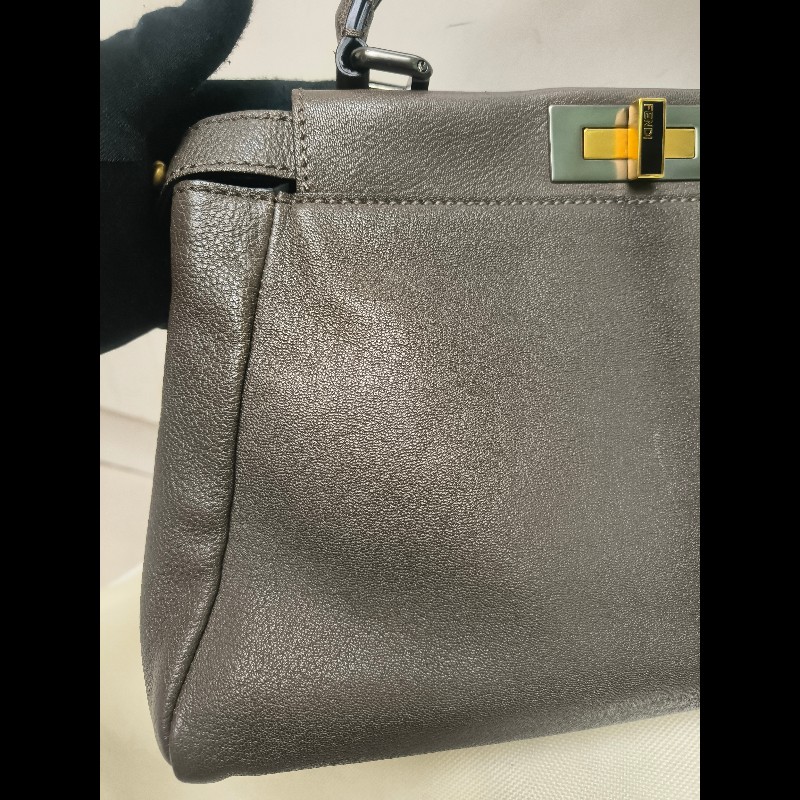 ‼️年前限時特賣‼️（原45800）至1/25⏰【8成新】㊣✨ FENDI✨芬迪 peekaboo 褐色 老花 皮革 梯形 兩用 肩背包 斜背包/雙F/二手包/二手精品/保證正品-14