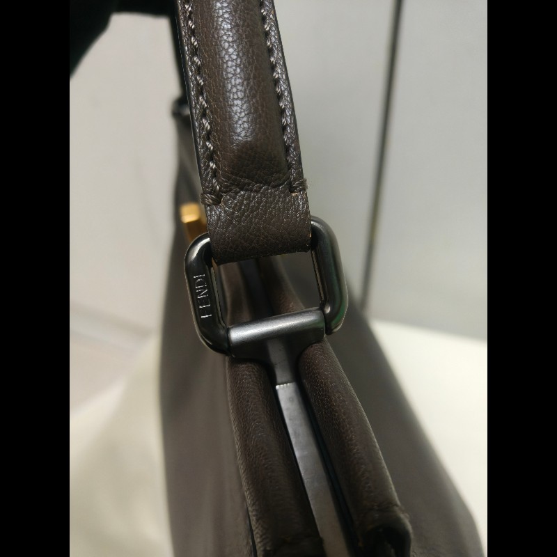 ‼️年前限時特賣‼️（原45800）至1/25⏰【8成新】㊣✨ FENDI✨芬迪 peekaboo 褐色 老花 皮革 梯形 兩用 肩背包 斜背包/雙F/二手包/二手精品/保證正品-31