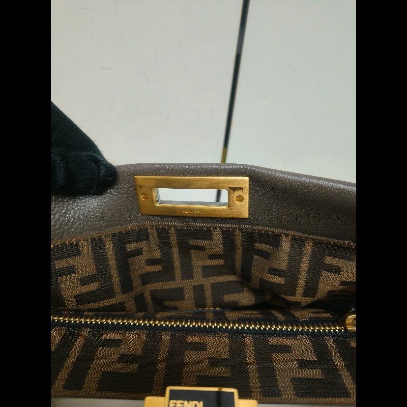 ‼️年前限時特賣‼️（原45800）至1/25⏰【8成新】㊣✨ FENDI✨芬迪 peekaboo 褐色 老花 皮革 梯形 兩用 肩背包 斜背包/雙F/二手包/二手精品/保證正品-37