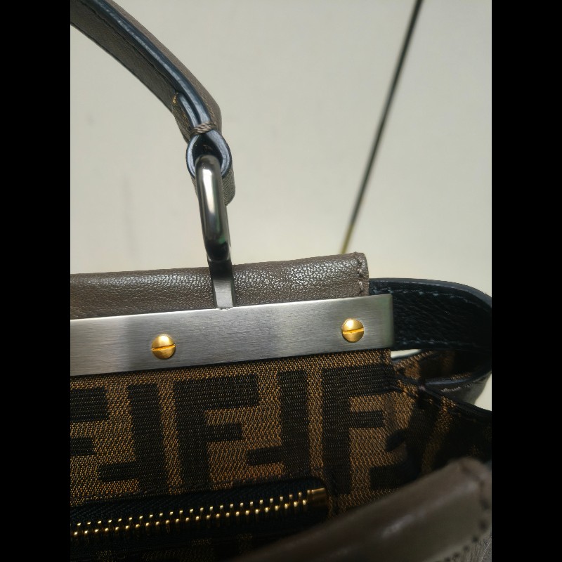 ‼️年前限時特賣‼️（原45800）至1/25⏰【8成新】㊣✨ FENDI✨芬迪 peekaboo 褐色 老花 皮革 梯形 兩用 肩背包 斜背包/雙F/二手包/二手精品/保證正品-43