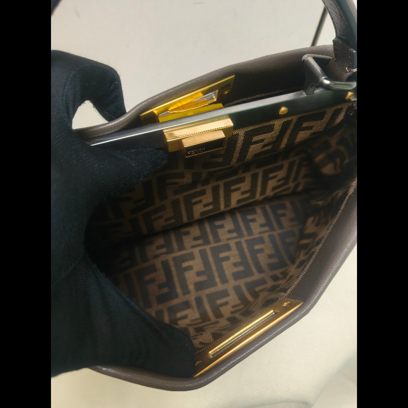 ‼️年前限時特賣‼️（原45800）至1/25⏰【8成新】㊣✨ FENDI✨芬迪 peekaboo 褐色 老花 皮革 梯形 兩用 肩背包 斜背包/雙F/二手包/二手精品/保證正品-45