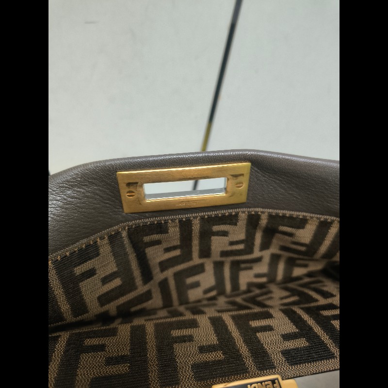 ‼️年前限時特賣‼️（原45800）至1/25⏰【8成新】㊣✨ FENDI✨芬迪 peekaboo 褐色 老花 皮革 梯形 兩用 肩背包 斜背包/雙F/二手包/二手精品/保證正品-47