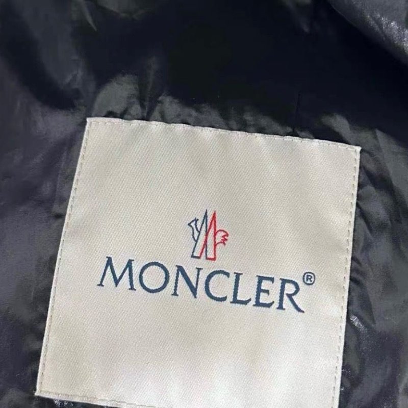 Moncler aphia黑色毛領長款羽絨外套1碼胸圍88衣長87 98新配件塵袋衣架-3