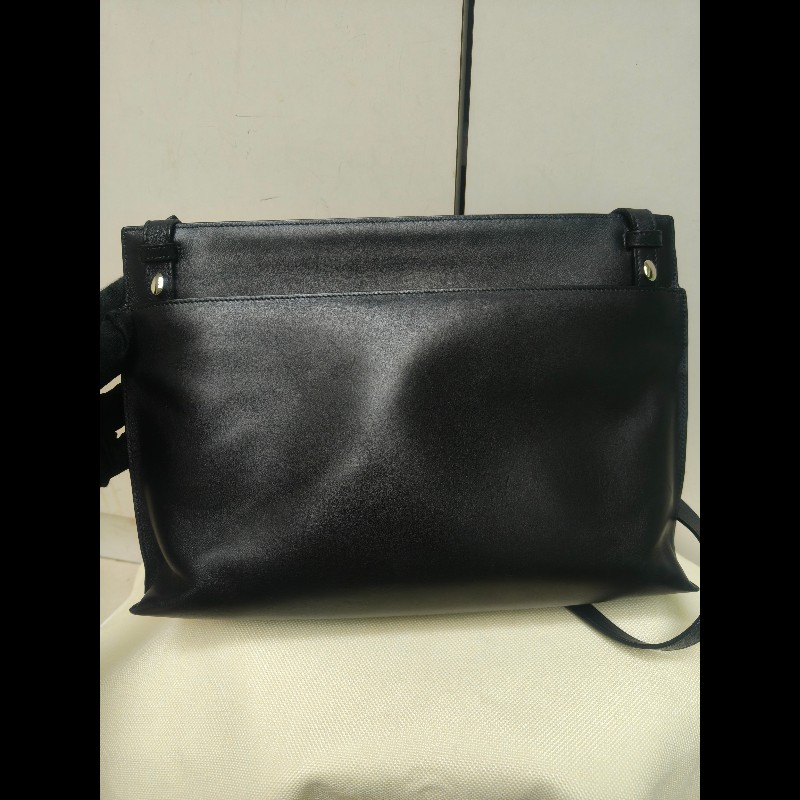 ‼️年前限時特賣‼️（原25800）至1/25⏰【8成新】㊣✨ LOEWE ✨羅威 黑色 壓紋 雙夾層 小羊皮 肩背包 斜背包 /二手包/二手精品🌳二手樹屋🌳-3