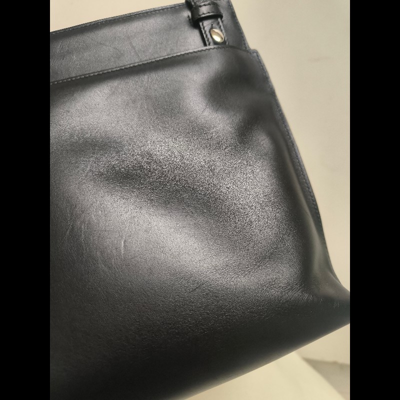 ‼️年前限時特賣‼️（原25800）至1/25⏰【8成新】㊣✨ LOEWE ✨羅威 黑色 壓紋 雙夾層 小羊皮 肩背包 斜背包 /二手包/二手精品🌳二手樹屋🌳-26