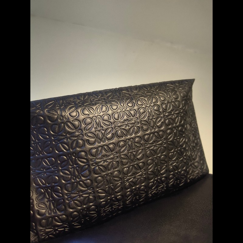 【8成新】㊣✨ LOEWE ✨羅威 黑色 壓紋 雙夾層 小牛皮 肩背包 斜背包 /二手包/二手精品🌳二手樹屋🌳-45