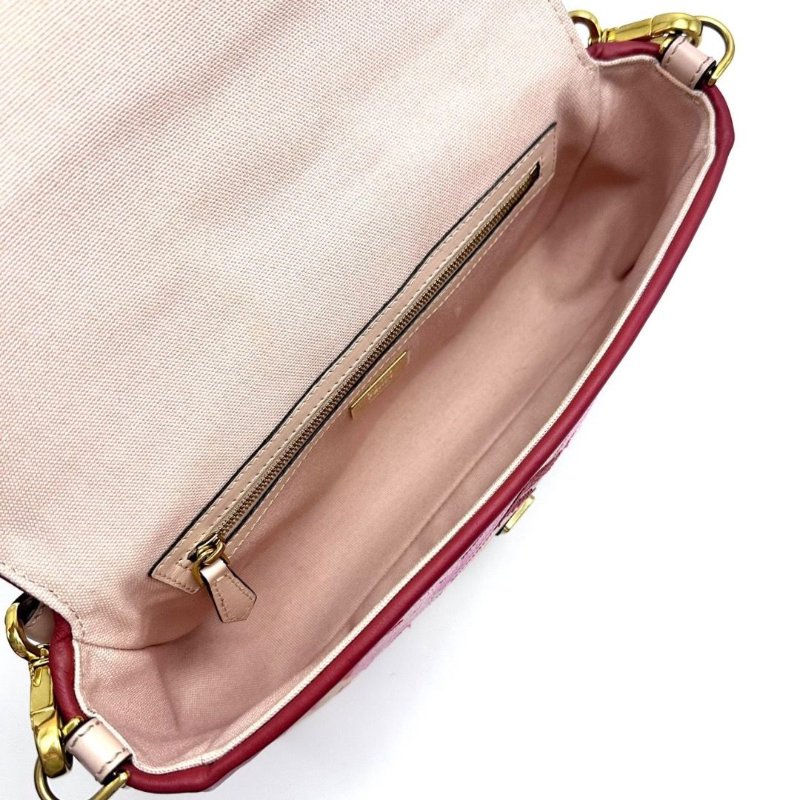 FENDI 情人節限定粉色老花手提肩背斜背包28*16*6.5 98新配件塵袋-4