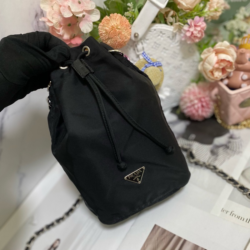 Prada 降落傘束口包小水桶包🏅-9