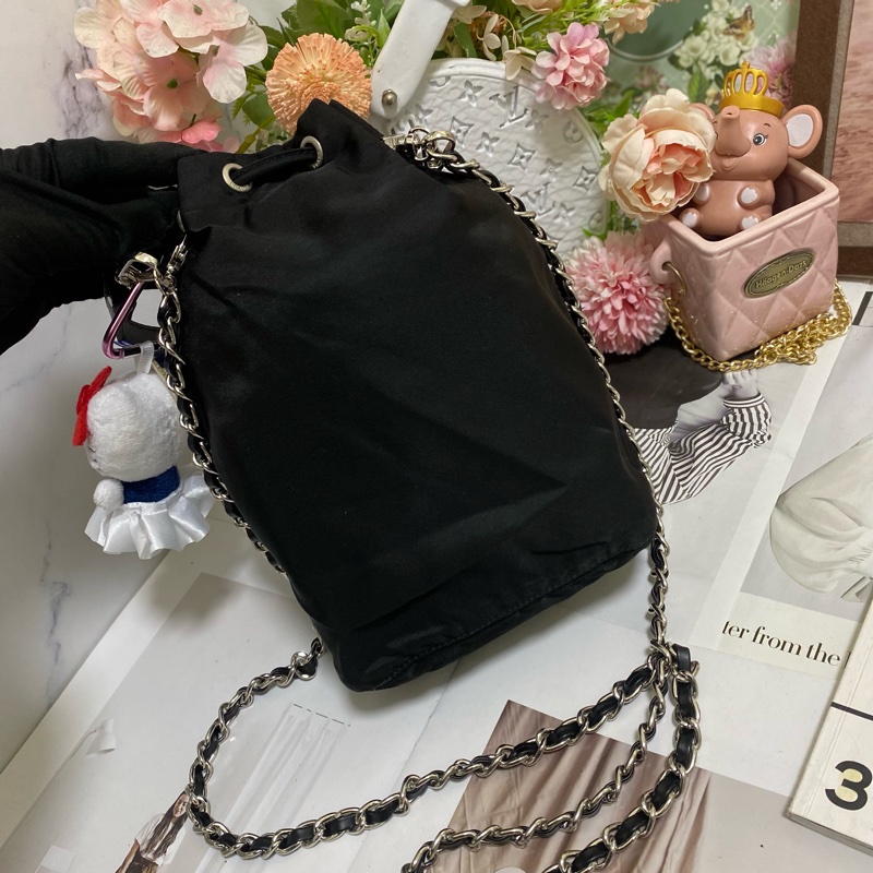 Prada 降落傘束口包小水桶包🏅-14