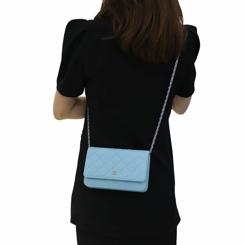 【包稅】CHANEL AP0250 羊皮經典 WOC 銀鍊斜背包 35241Y-8