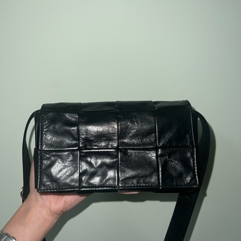 BV 8格cassette 小牛皮