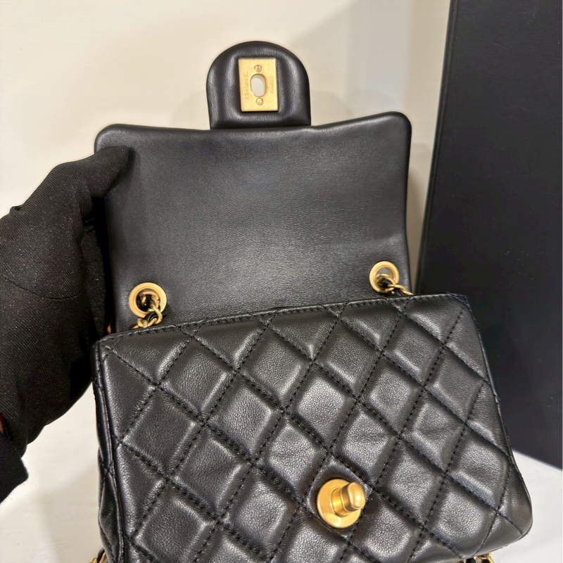 經典不敗🥂🈶購證99新🆕Chanel黑金金球方胖子單肩斜跨包-8