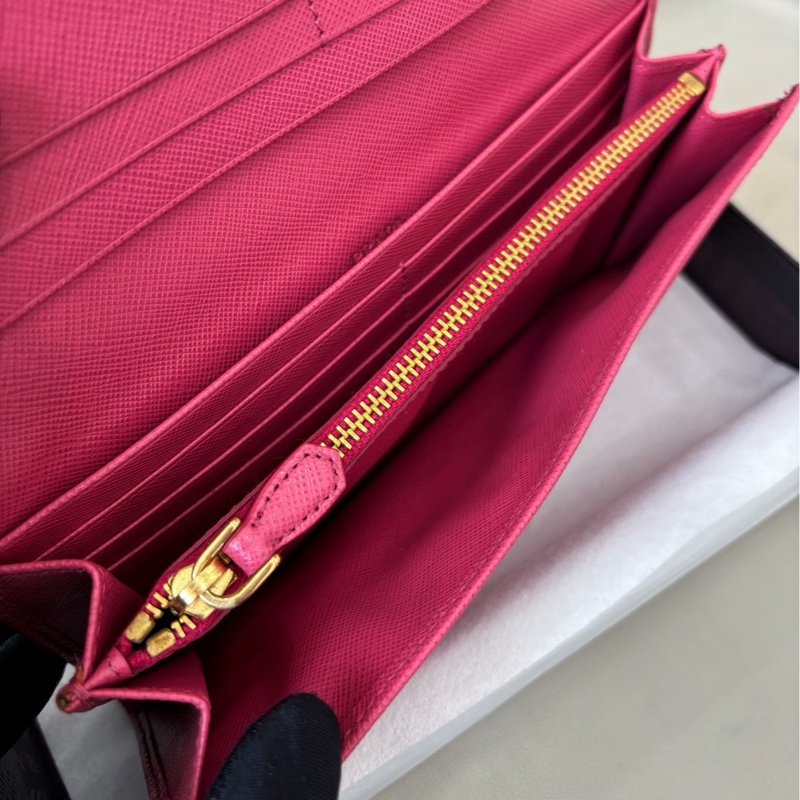【近新閒置品】Prada 粉色十字紋牛皮長款錢包長夾財布-8