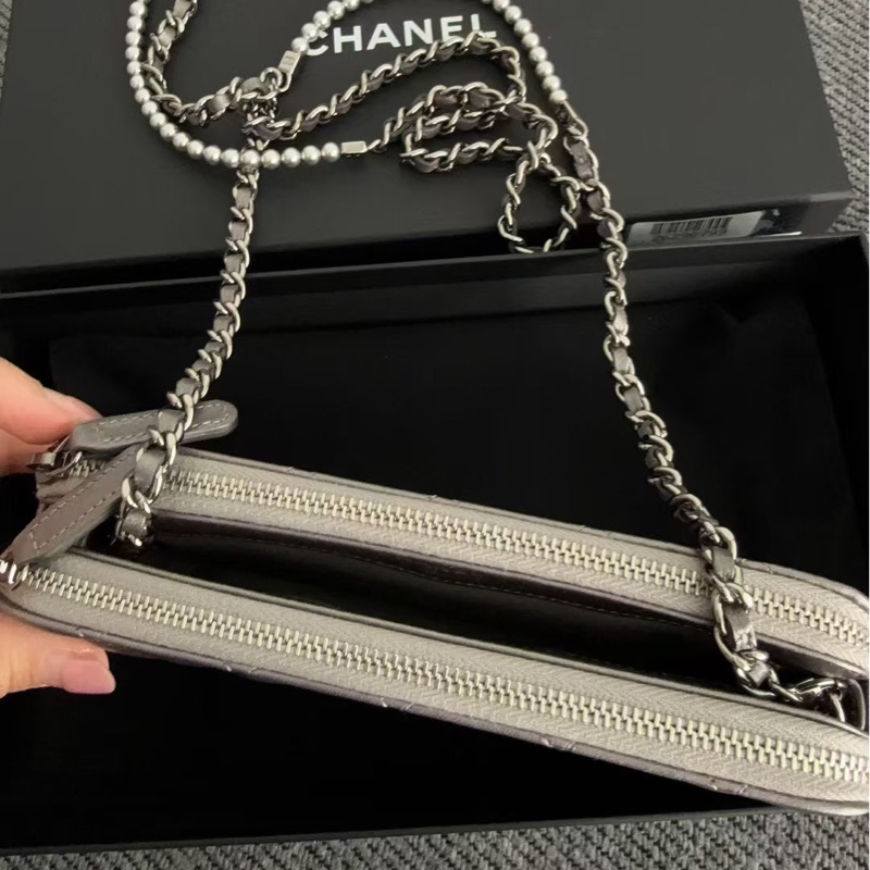 【全新品】香奈兒chanel雙層銀色珍珠鏈條手機包 woc長夾財布鏈條包-4