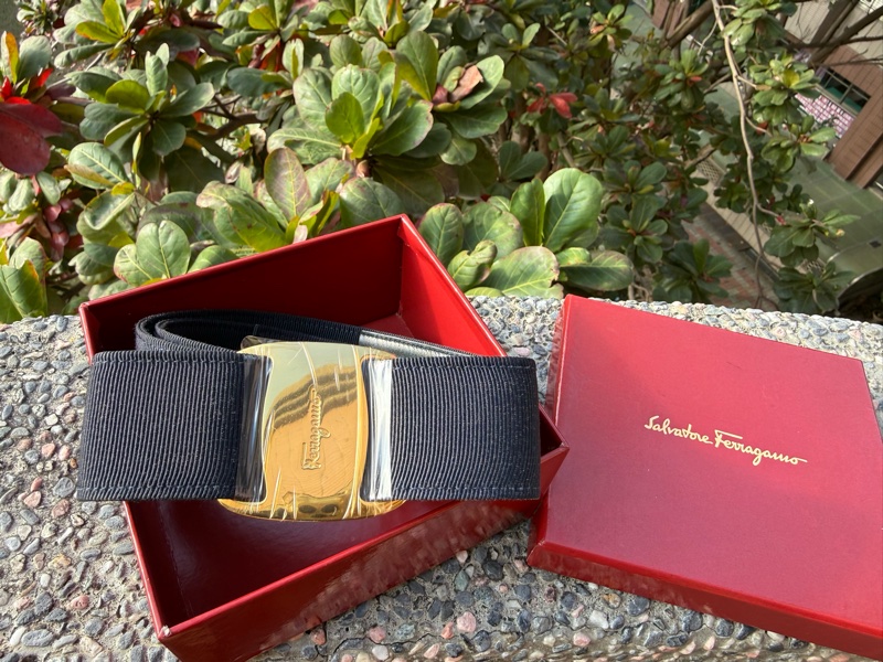 二手絕版Ferragamo深藍色蝴蝶結金屬logo緞帶拚皮革腰封腰帶Vintage皮帶-0