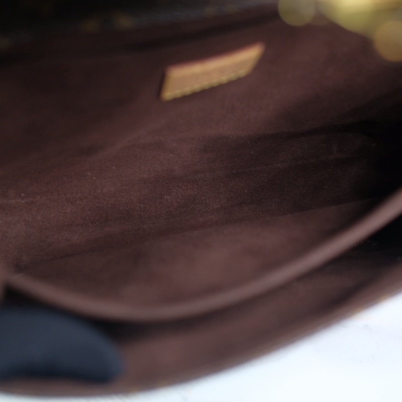Louis Vuitton Métis 郵差包-13