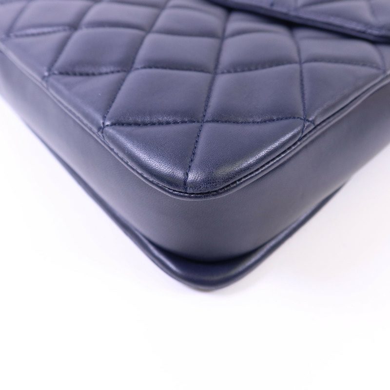 CHANEL 羊皮皮革Large Trendy CC銀扣鏈帶手挽肩背兩用袋-11