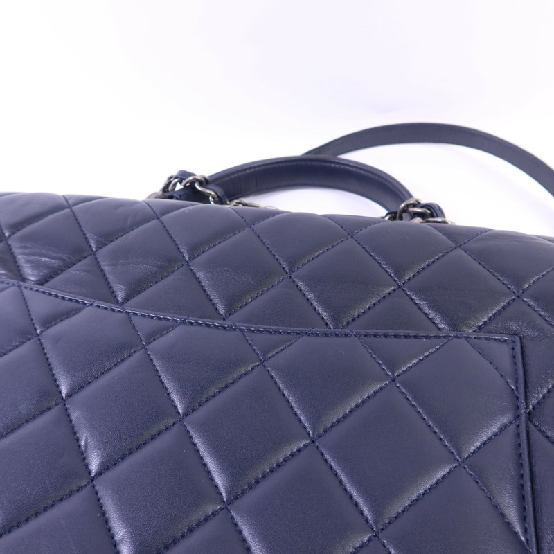 CHANEL 羊皮皮革Large Trendy CC銀扣鏈帶手挽肩背兩用袋-15