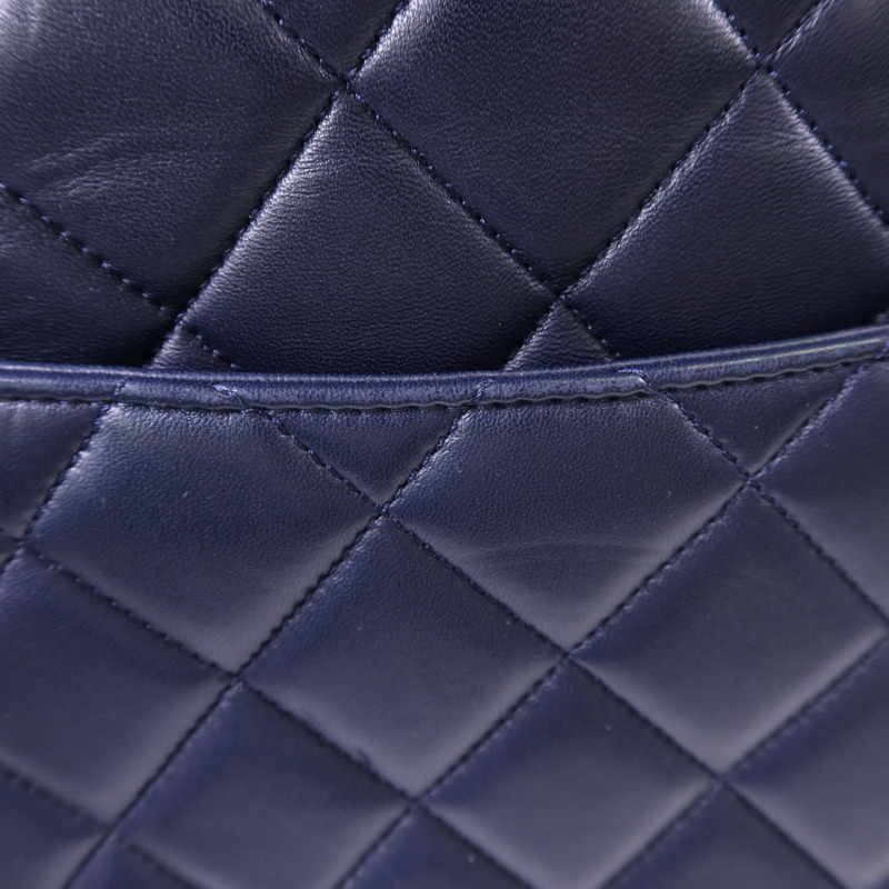 CHANEL 羊皮皮革Large Trendy CC銀扣鏈帶手挽肩背兩用袋-16