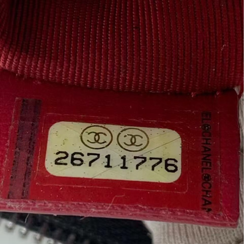 二手Chanel香奈兒手包黑色v紋，鐳射26開-7