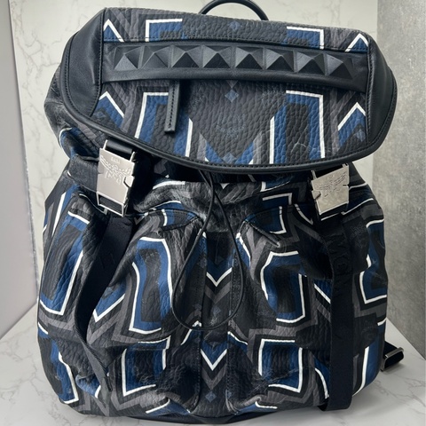 💗香緹國際精品💗 758 MCM 藍黑後背包