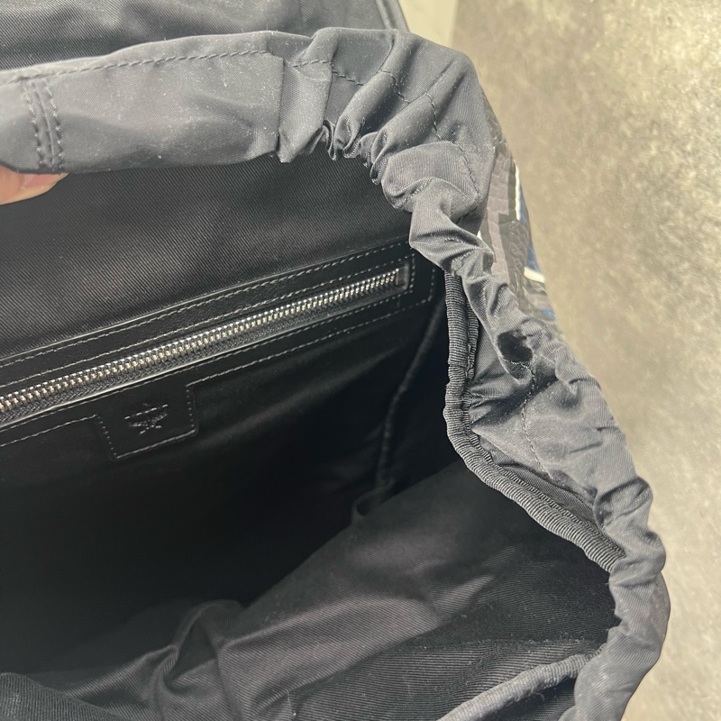 💗香緹國際精品💗 758 MCM 藍黑後背包-11