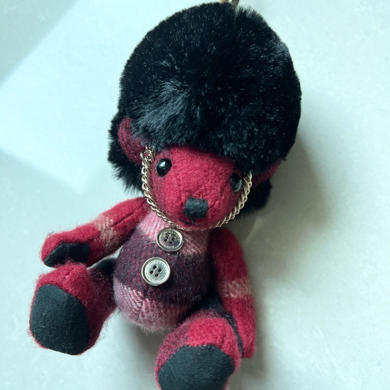 Burberry 全新 限量 倫敦熊 衛兵熊 吊飾 極度限量-0