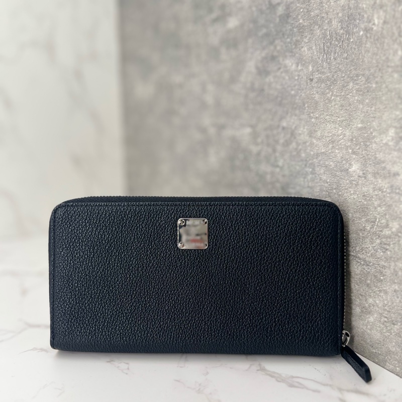 💗香緹國際精品💗 755 MCM 鉚釘長夾 黑銀-1