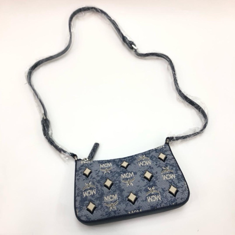 MCM Aren vintage bag-2