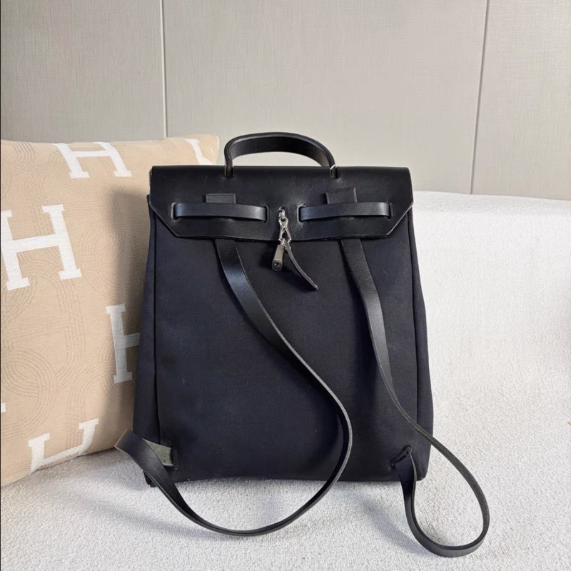 Hermes • Herbag 31 黑銀帆布雙肩包 附替換袋-5