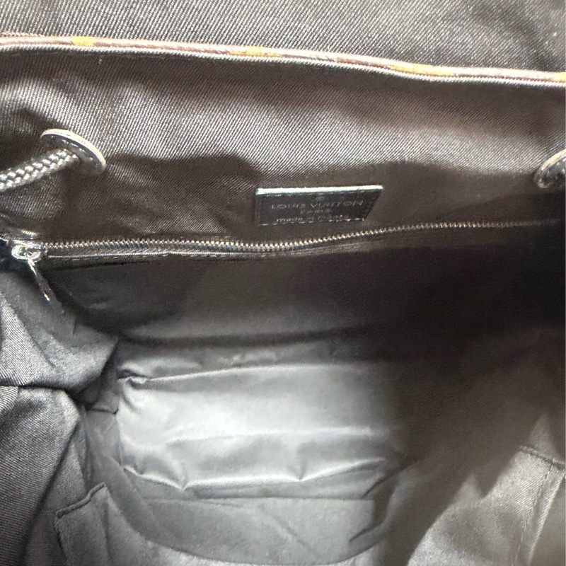 LV 經典老花後背包 M43735-15