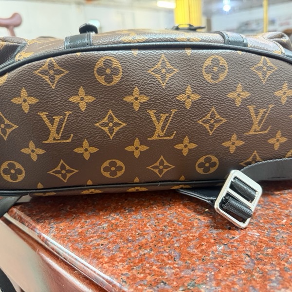 LV 經典老花後背包 M43735-12