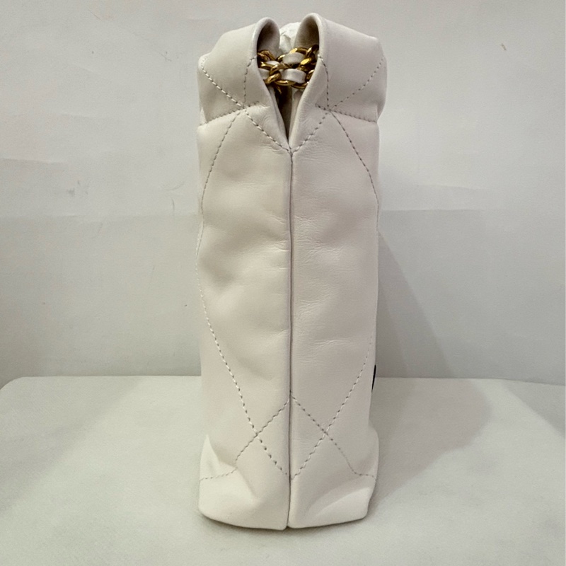 Chanel 22 mini bag-4