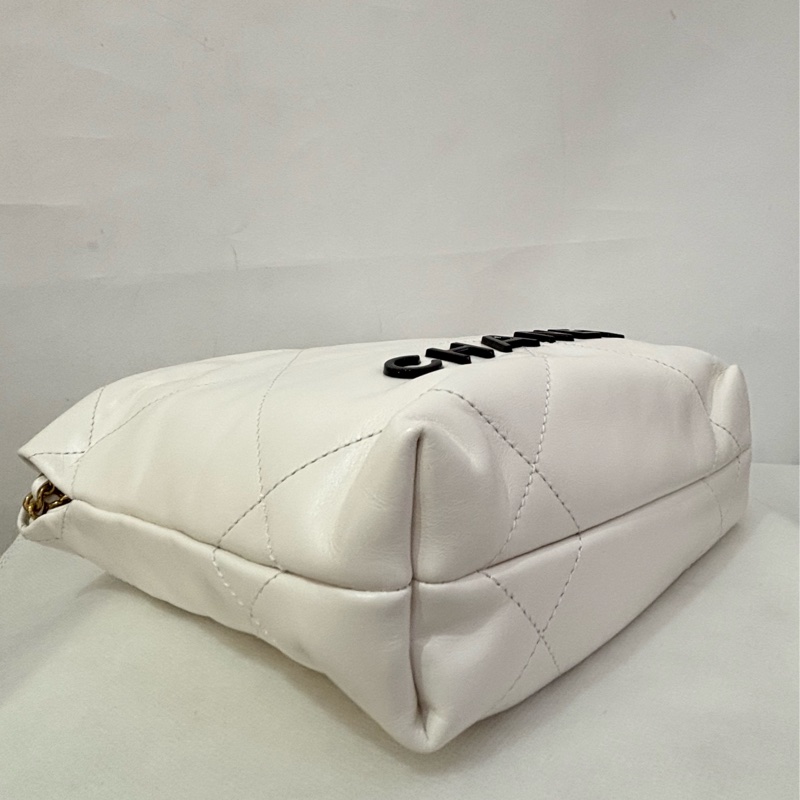 Chanel 22 mini bag-5