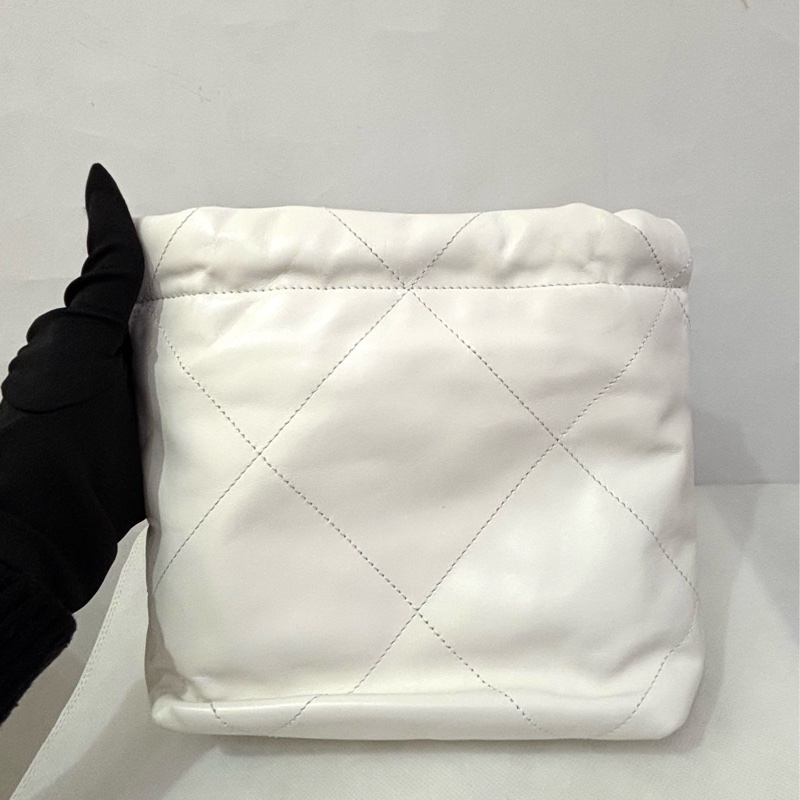 Chanel 22 mini bag-8