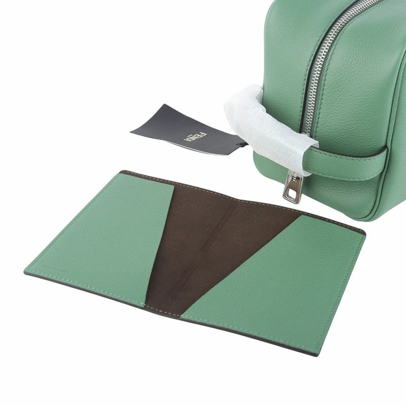 【包稅】FENDI 7AS378 Dop 盥洗護照夾商務收納包 35658-1Y-3
