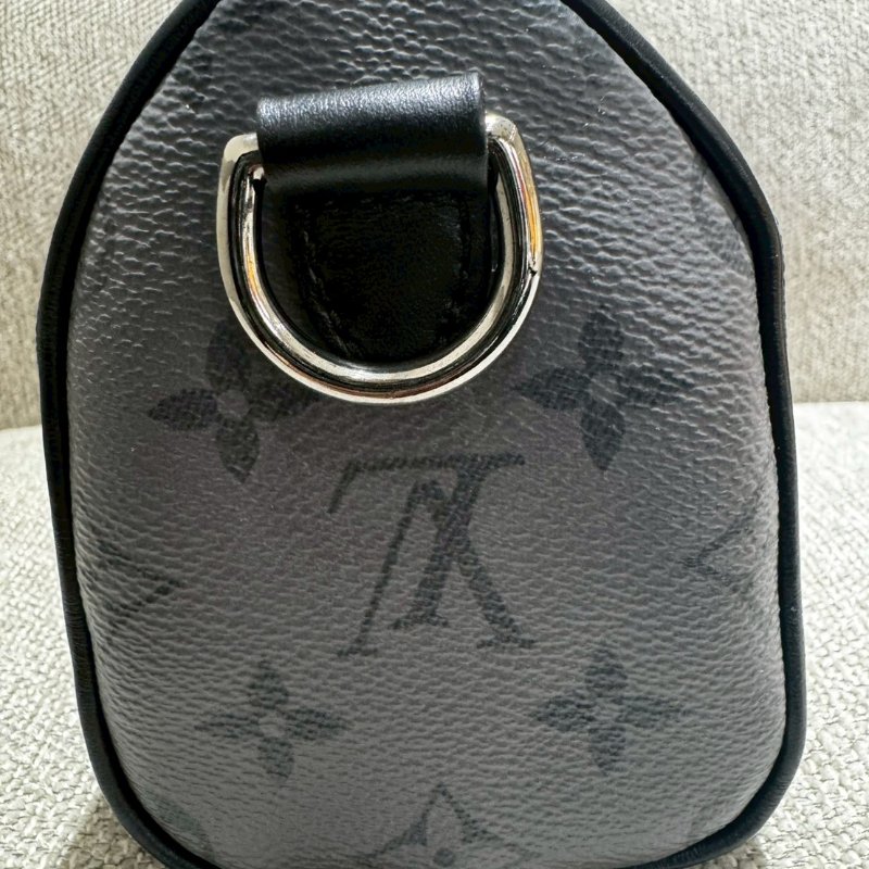 LV Keepall XS黑武士單肩包-5