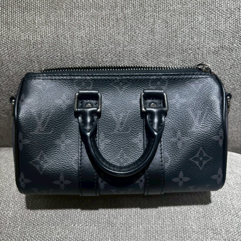 LV Keepall XS黑武士單肩包-6