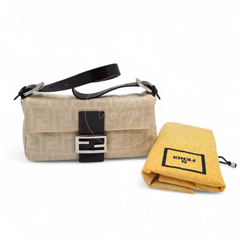 中古 Fendi Zucca Baguette 經典米白象牙色帆布法棍包-19