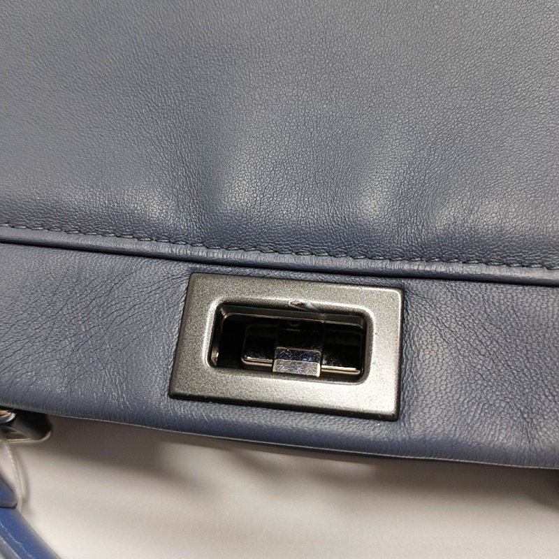 FENDI Peekaboo藍色羊皮單肩包黑色五金可拆卸肩帶 9.8新-8