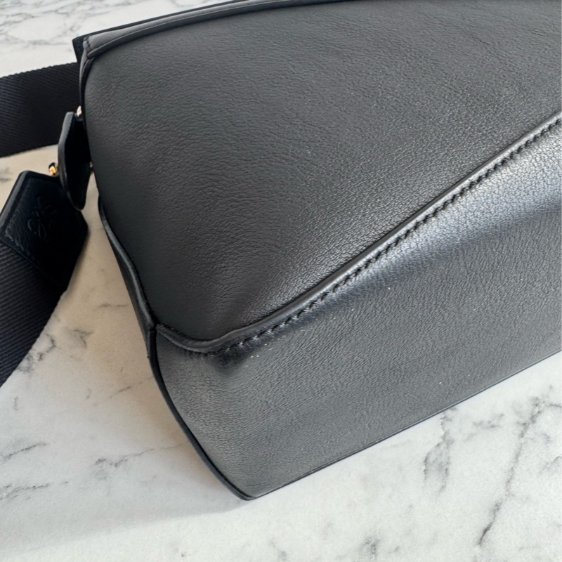 Loewe黑色puzzle 男女都可駕馭✨半價割愛-6