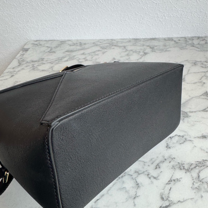 Loewe黑色puzzle 男女都可駕馭✨半價割愛-10